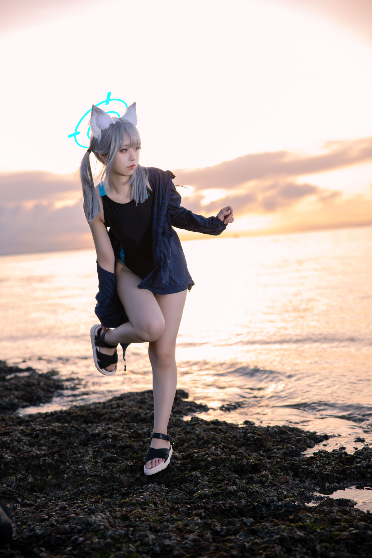 Cosplay G44不会受伤 碧蓝档案 砂狼白子泳装