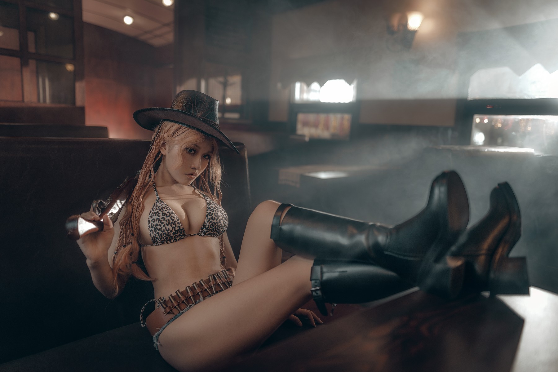 Cosplay 一笑芳香沁 牛仔