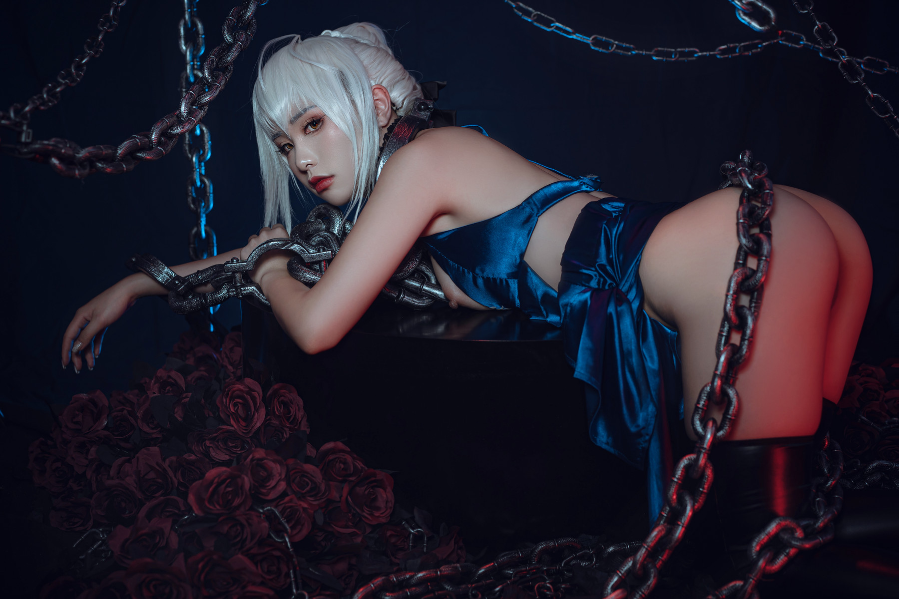 爆机少女喵小吉 Cosplay 黑呆 Saber Alter
