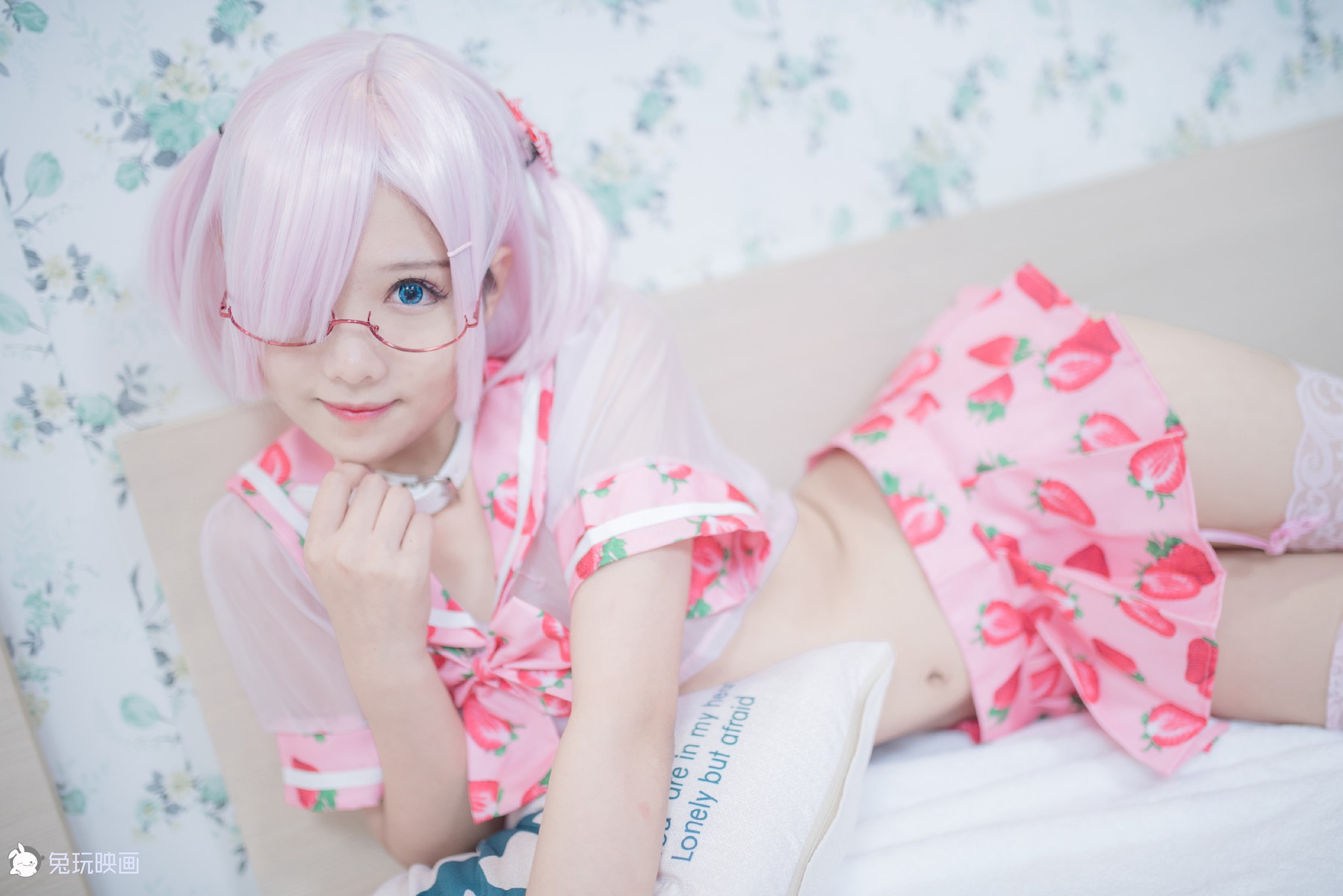 Cosplay 兔玩映画 草莓裙