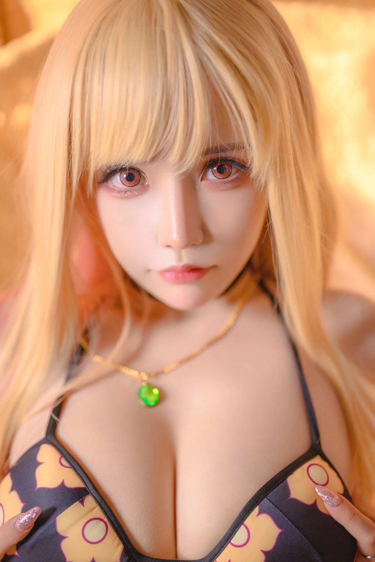 抱走莫子 Cosplay 喜多川泳装