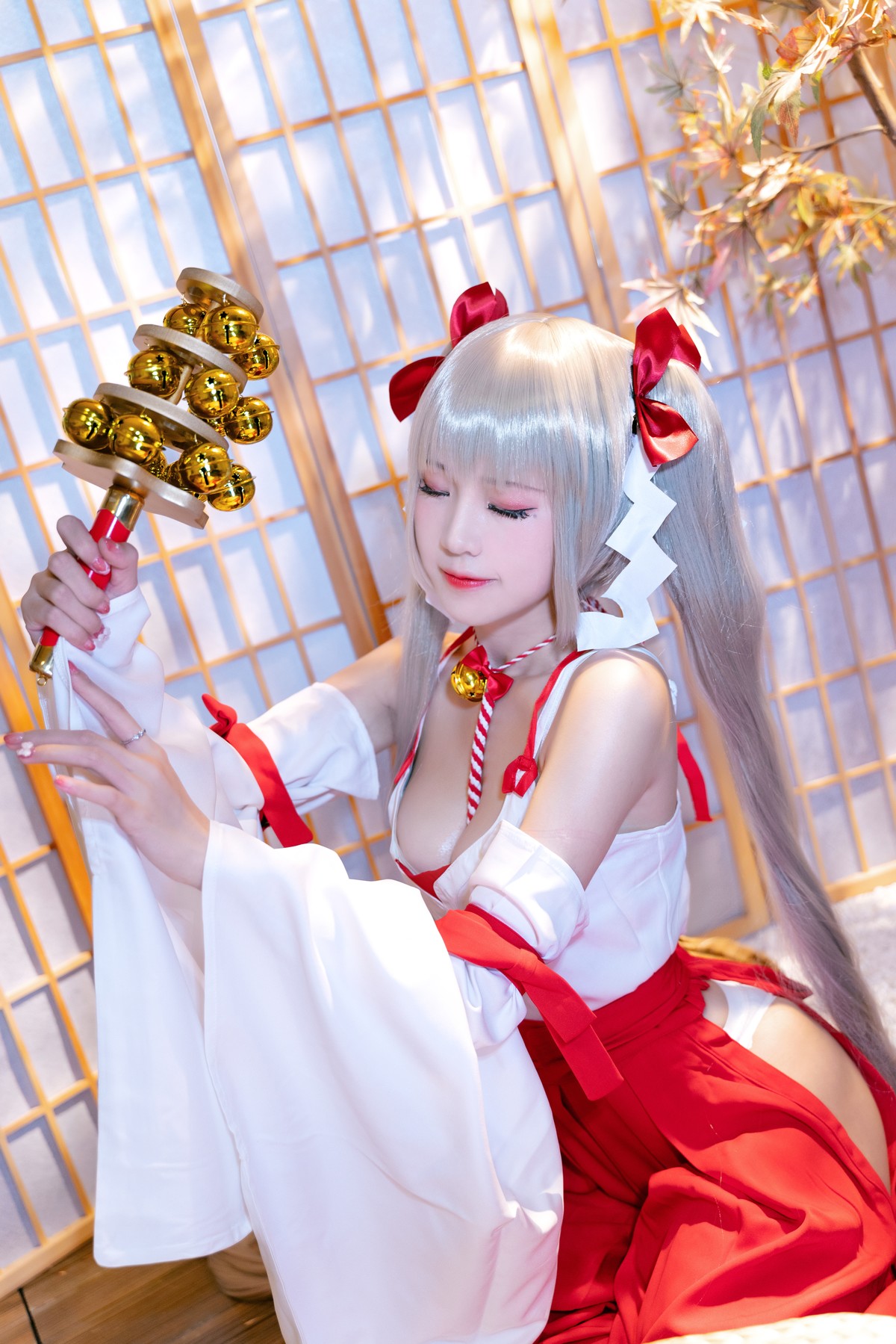Cosplay 可畏巫女 miko酱