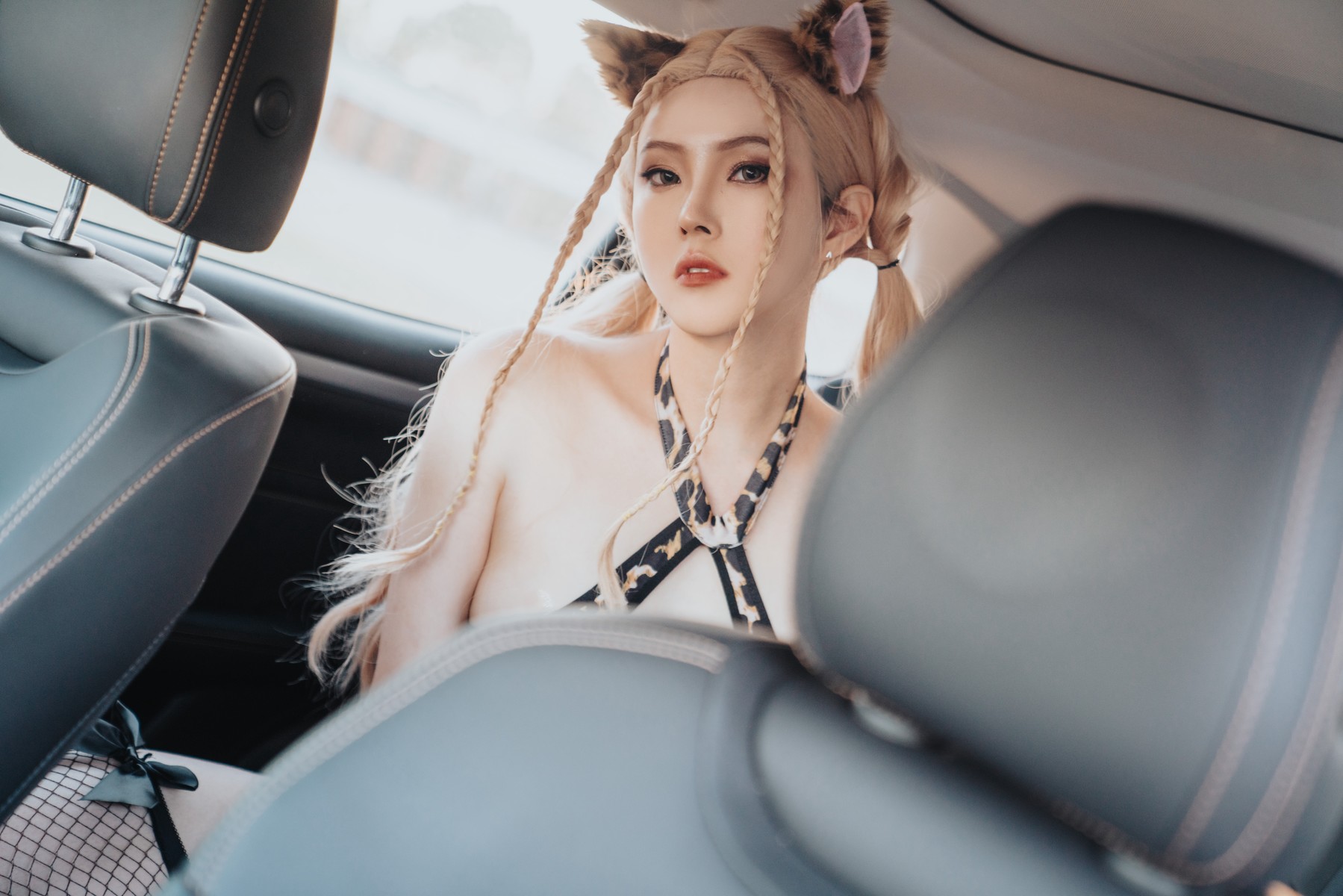 Cosplay Natsuko夏夏子 豹纹X车