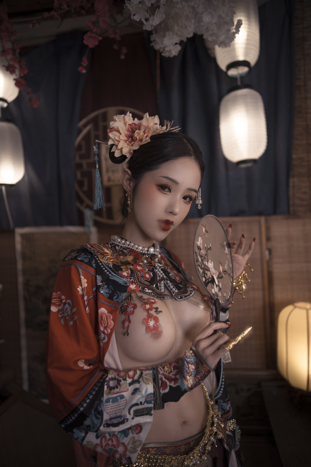 Cosplay 钛合金大粑粑 满清服饰