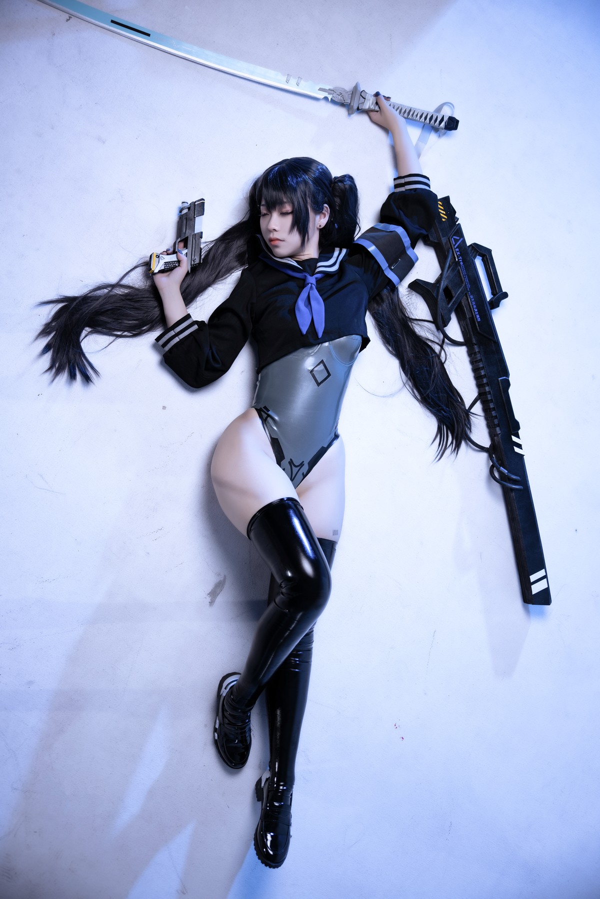 Cosplay G44不会受伤 碧蓝档案 猫塚响