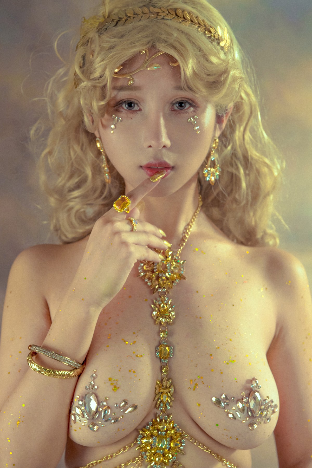 Cosplay 云溪溪 奶桃 Citrine黄水晶