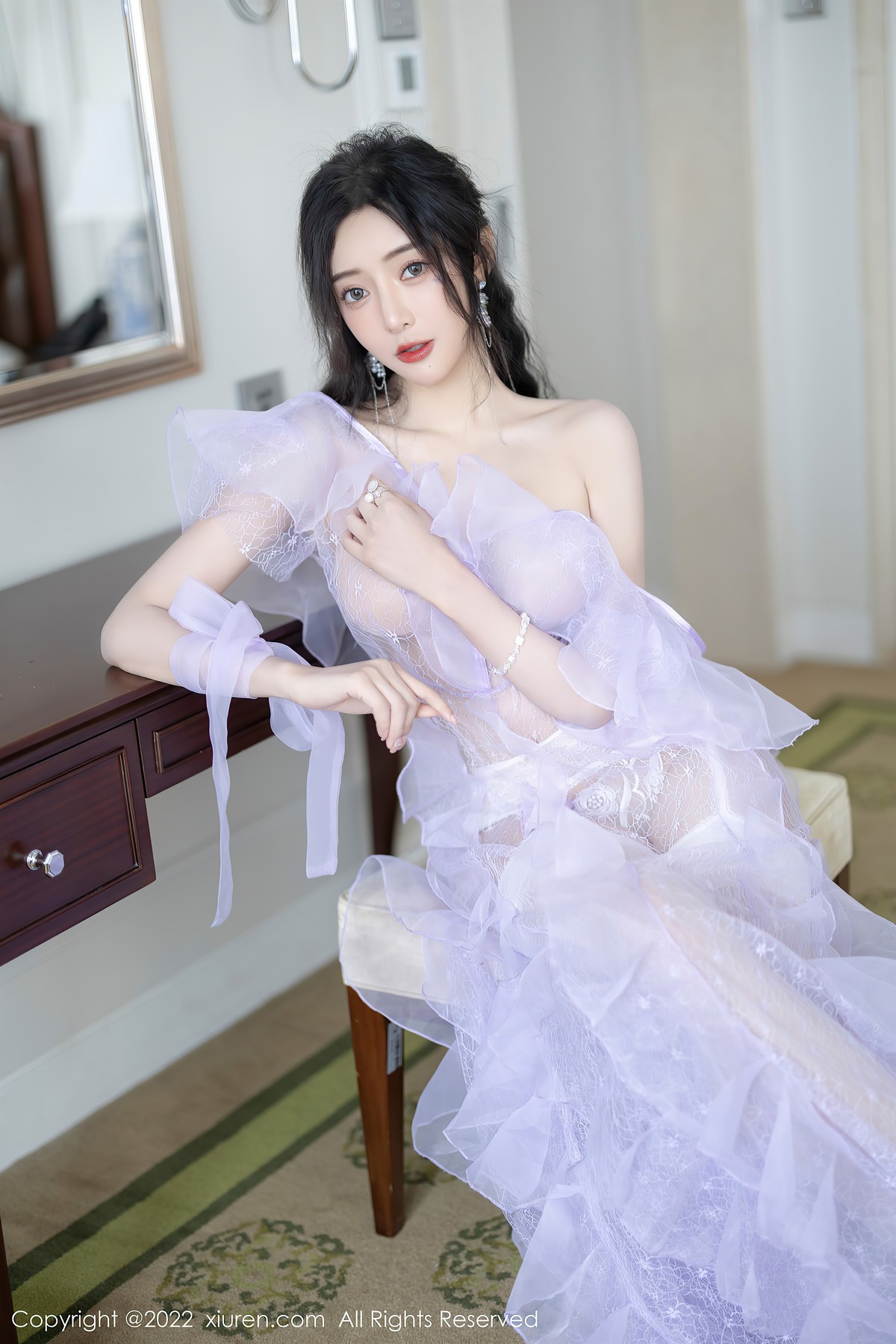 [XiuRen秀人网] No.4949 王馨瑶yanni