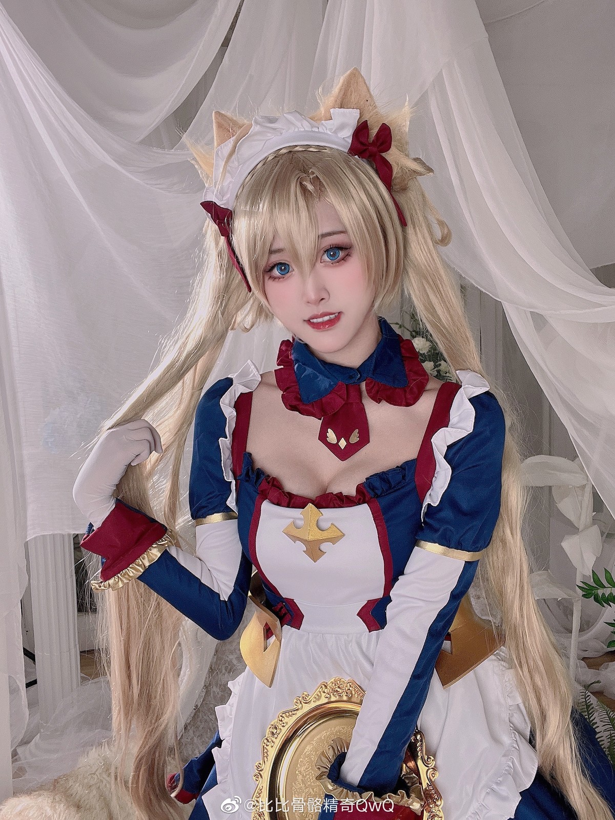 比比骨骼精奇 Cosplay 布拉达曼特