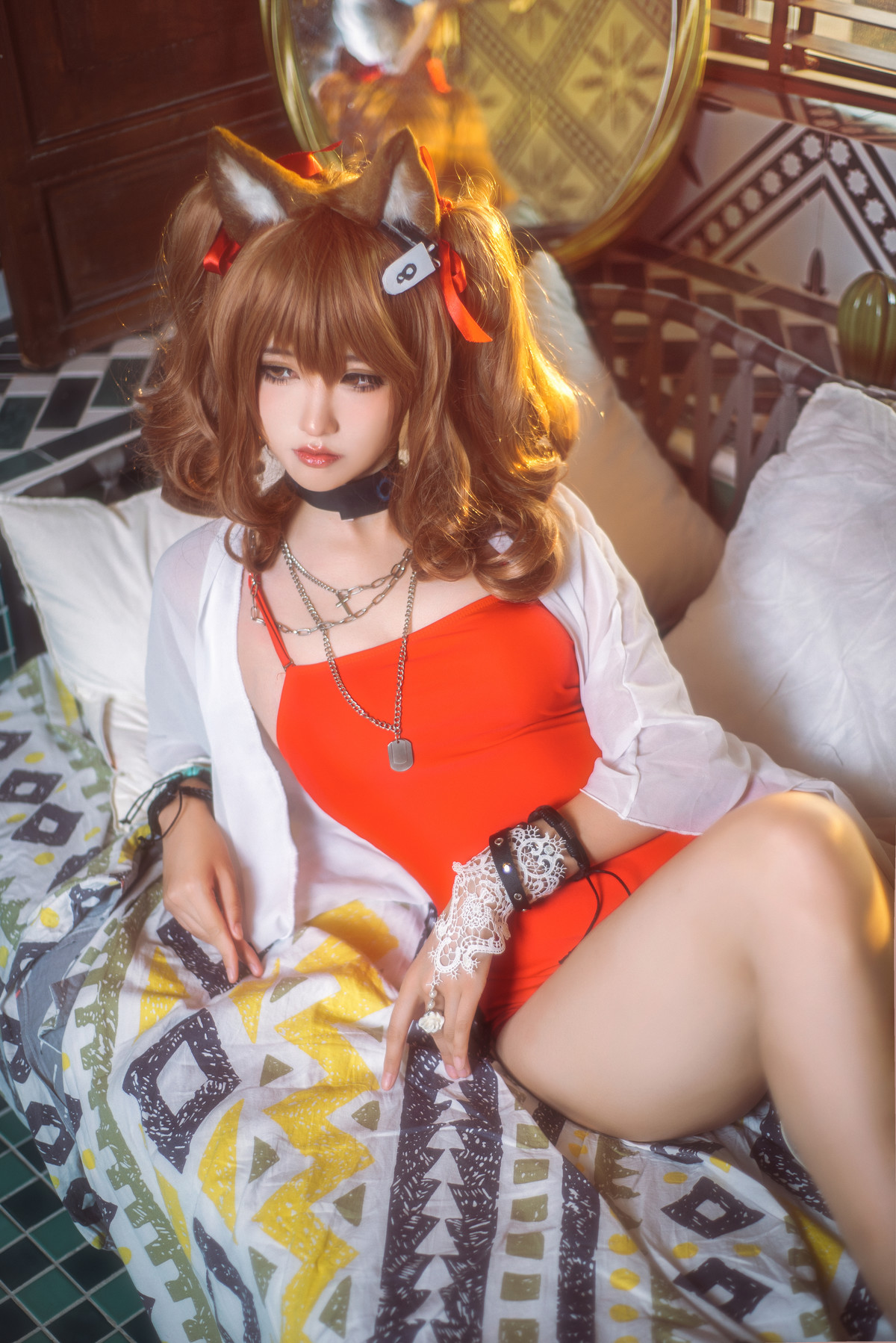 工藤新伍 Cosplay 明日方舟 安洁莉娜 夏卉泳装