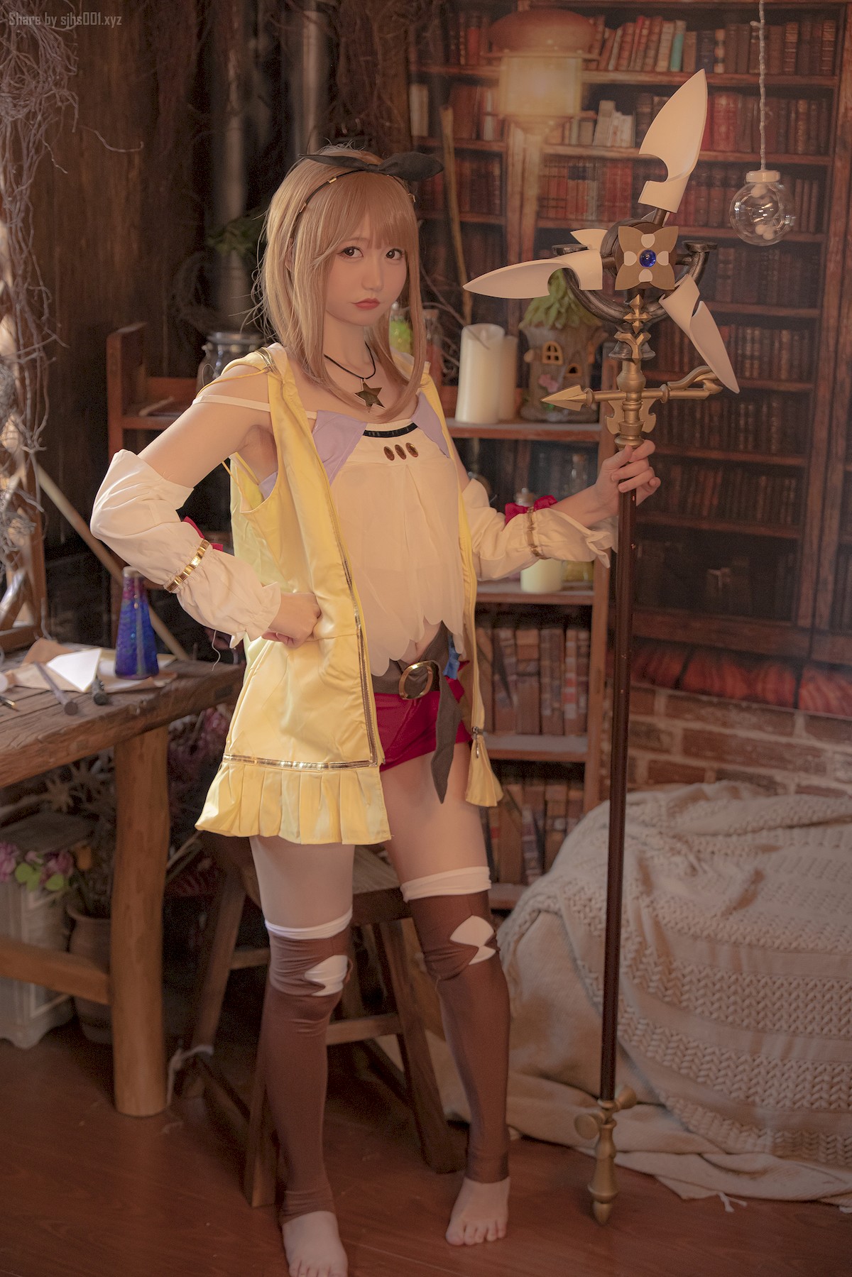 Cosplay Nagisa魔物喵 莱莎的炼金工房