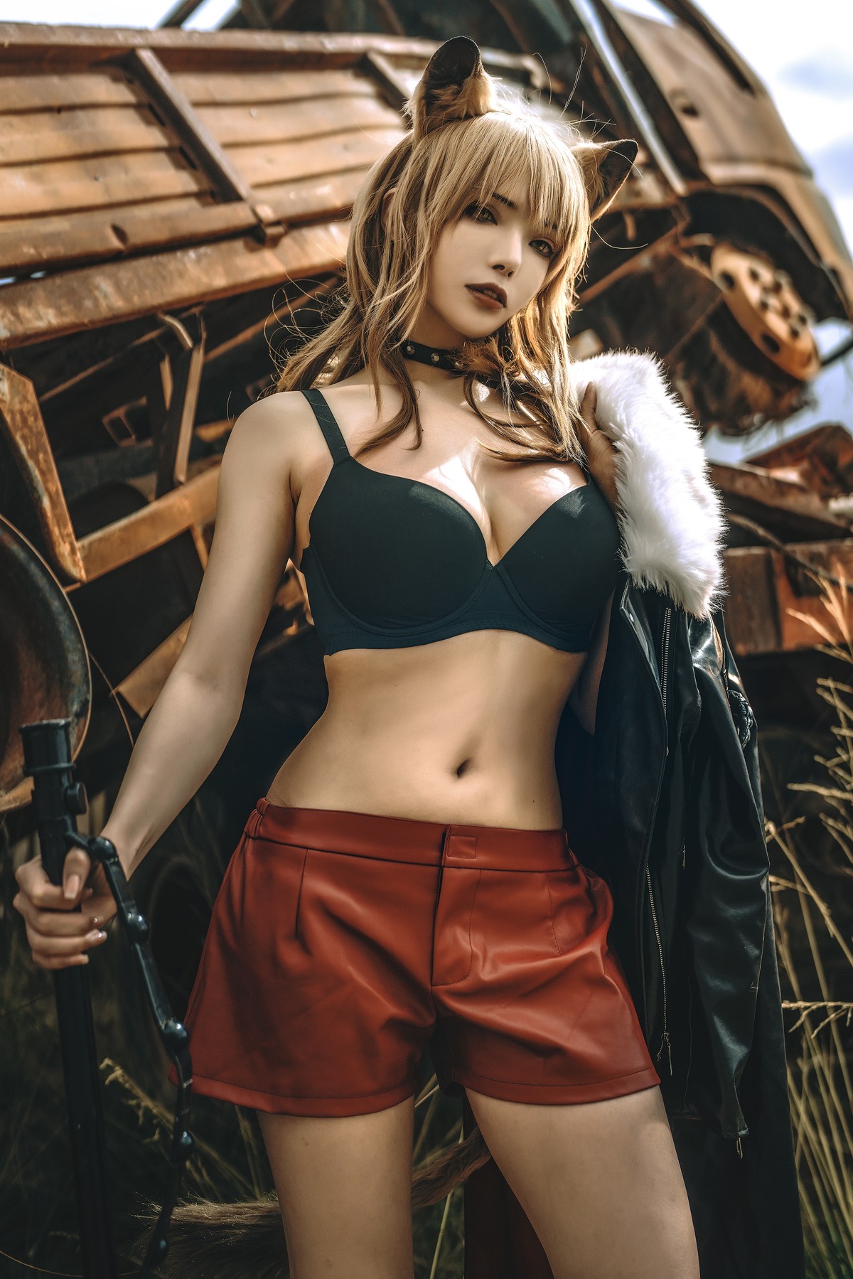 秋和柯基 Cosplay 推进之王