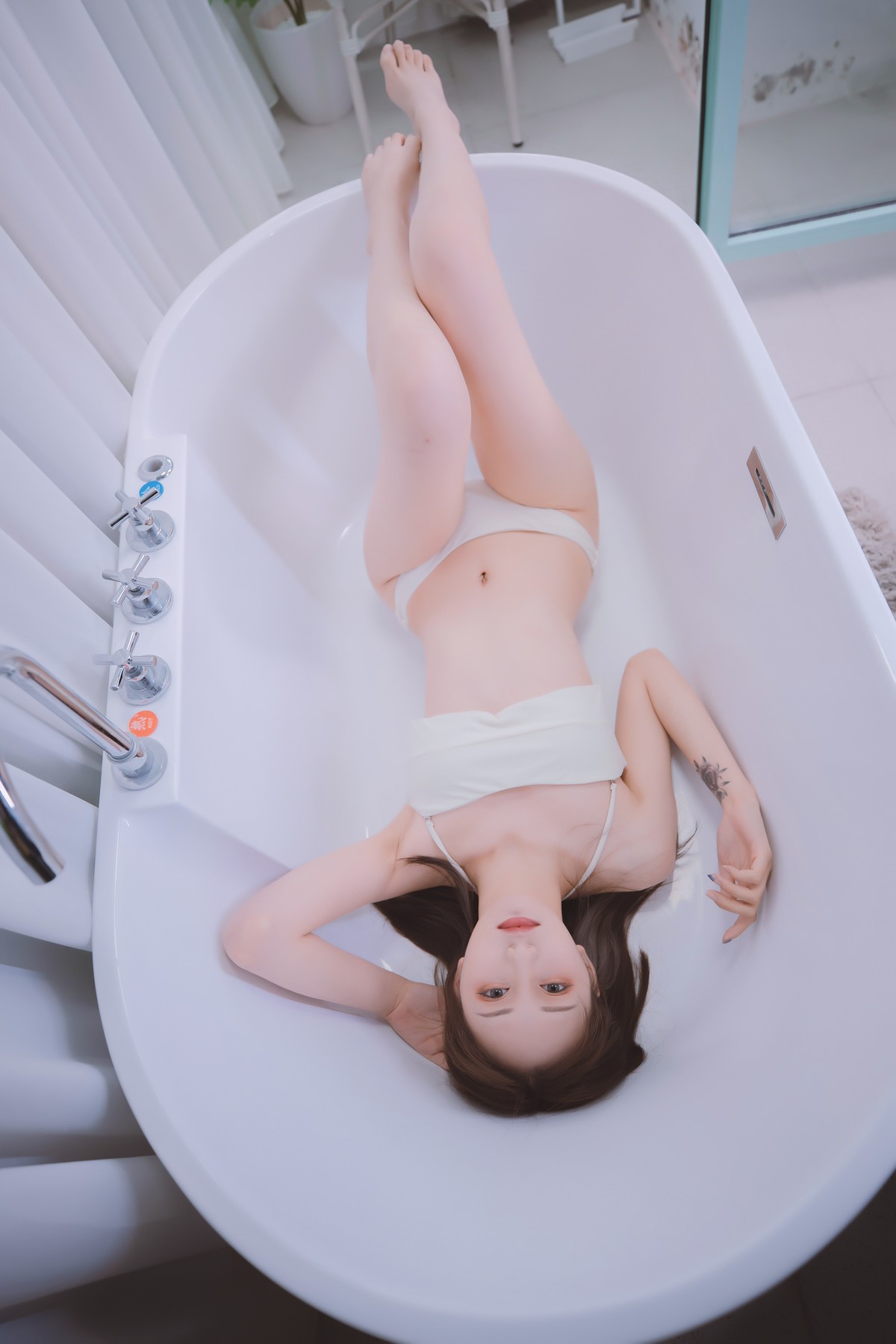 Cosplay 神楽坂真冬 笑颜水时计 Vol.01