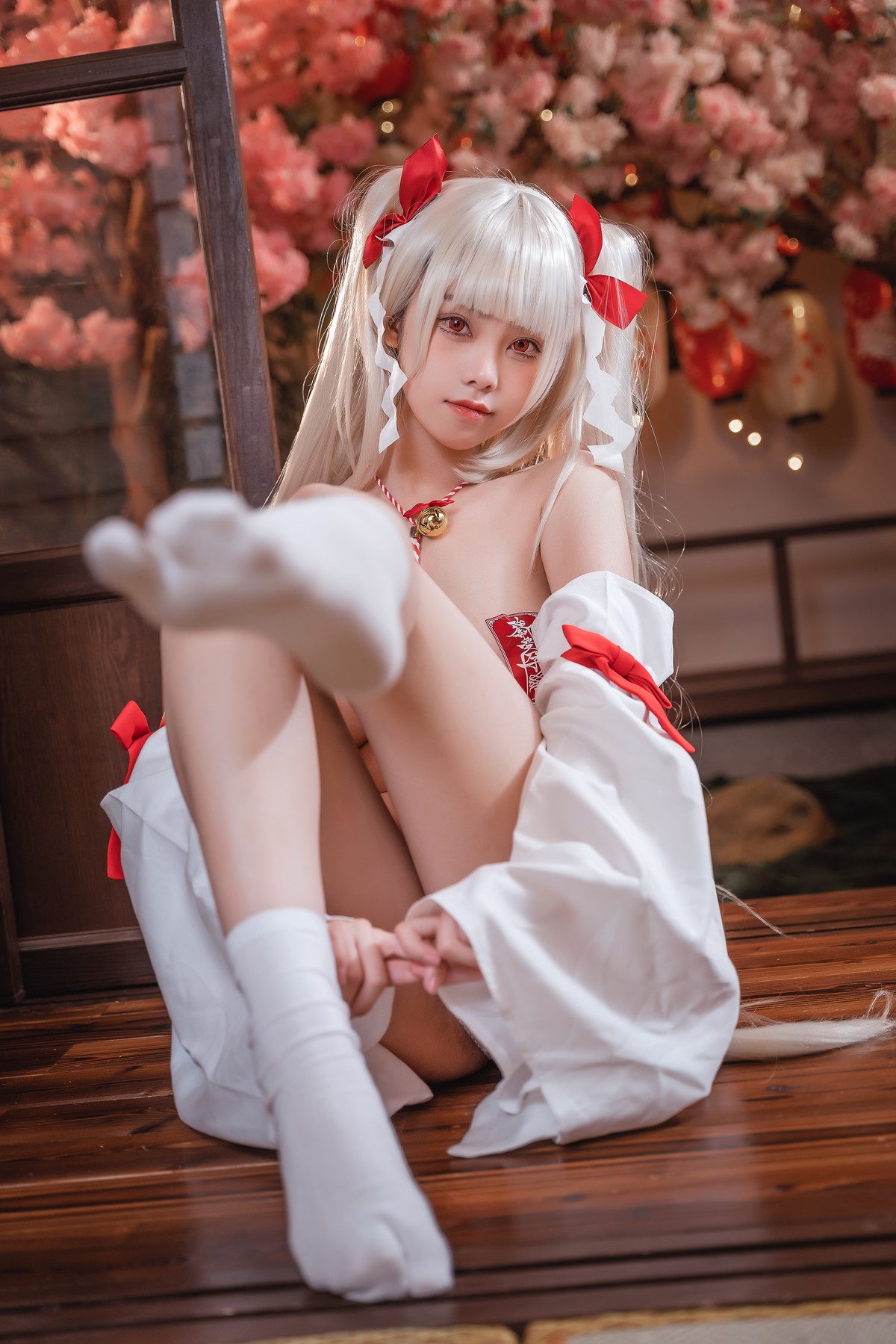 蜜汁猫裘 Cosplay 可畏巫女