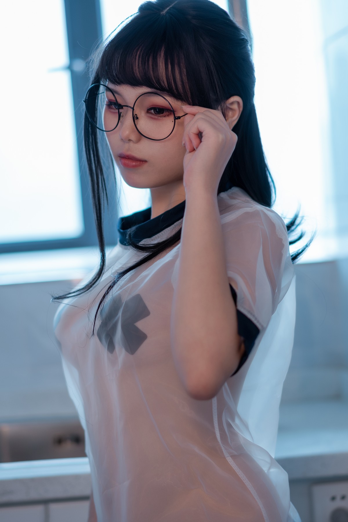 Cosplay 七月喵子 喝酸奶的眼镜娘