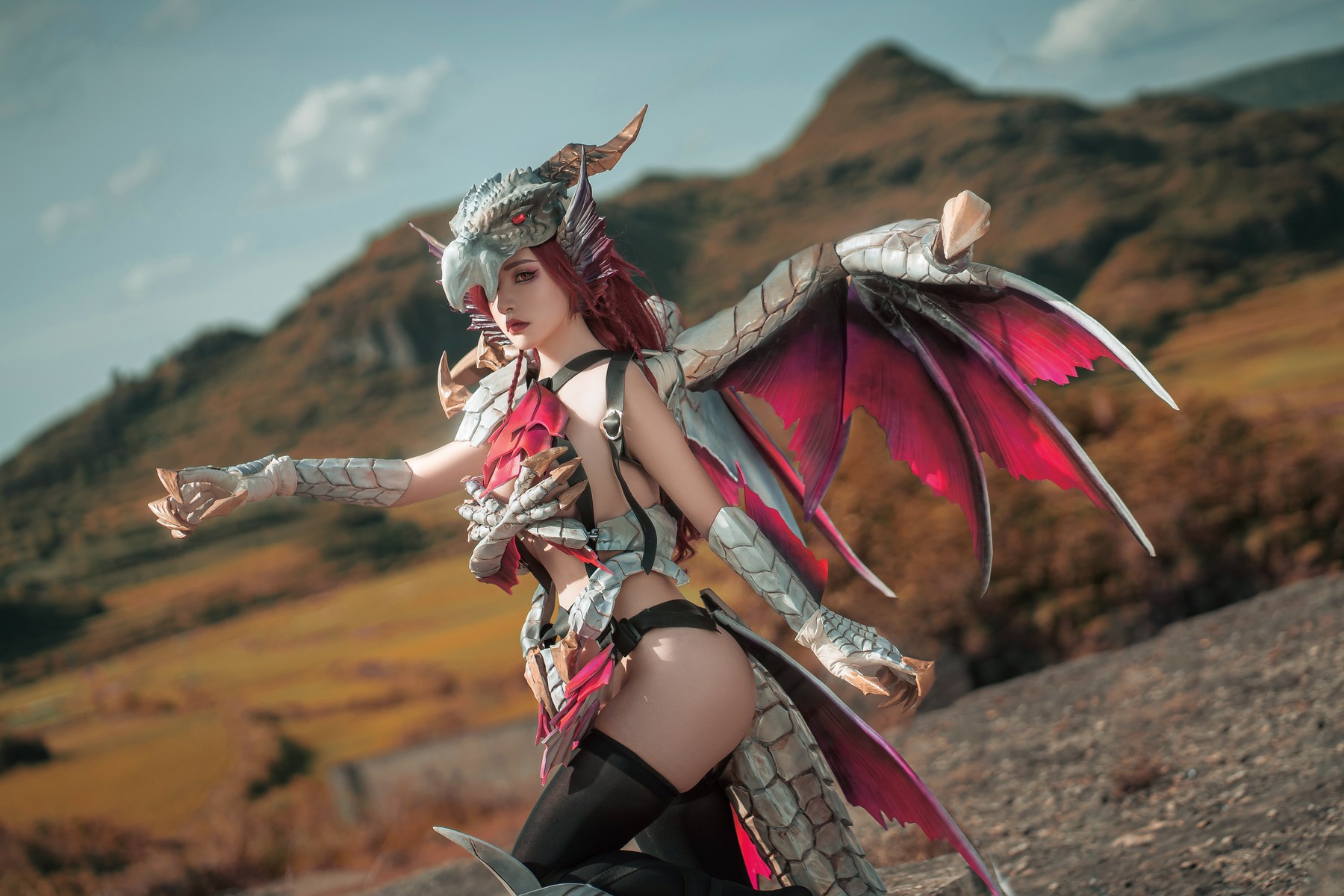 爆机少女喵小吉 Cosplay 曙光爵银龙 拟人 Malzeno