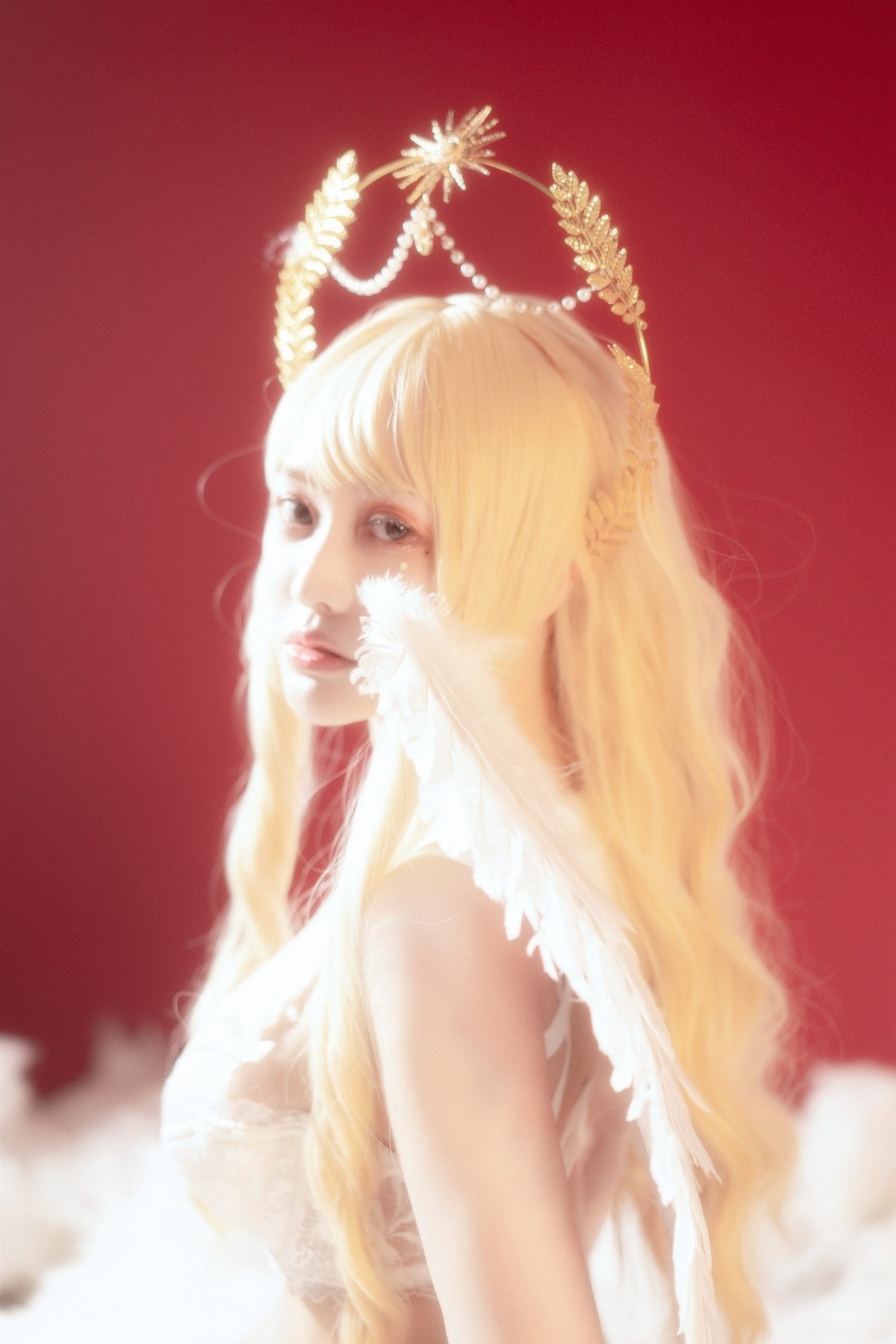 小何同学 Cosplay 尾巴天使