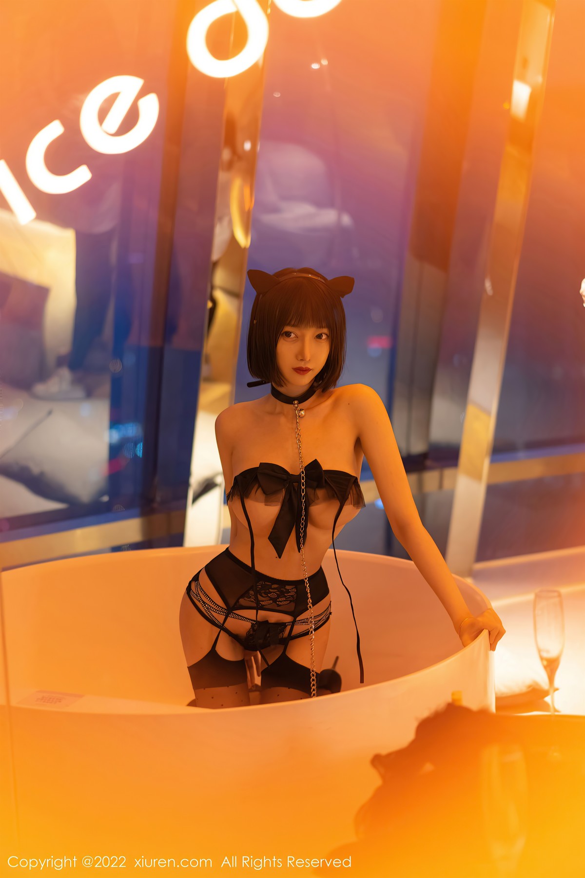 [XiuRen秀人网] No.4956 玥儿玥er