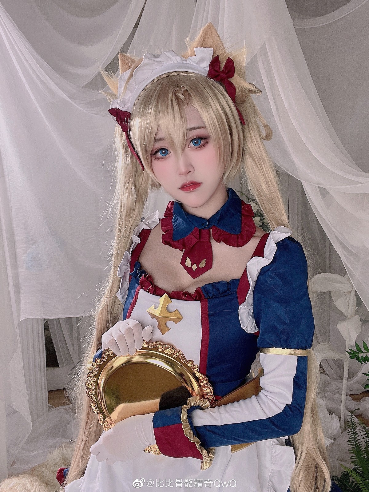 比比骨骼精奇 Cosplay 布拉达曼特