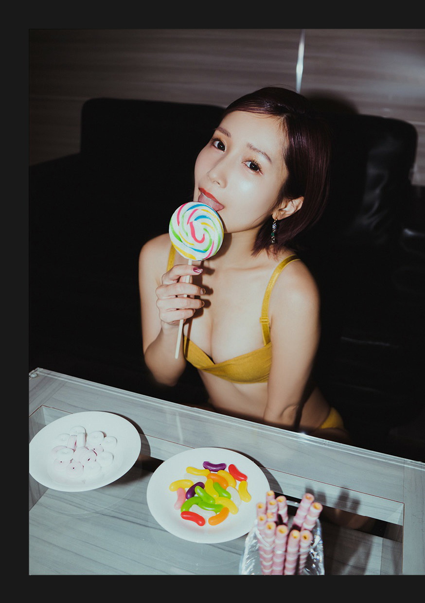 Minami Kojima 小島みなみ, 写真集 #Escape Set.03