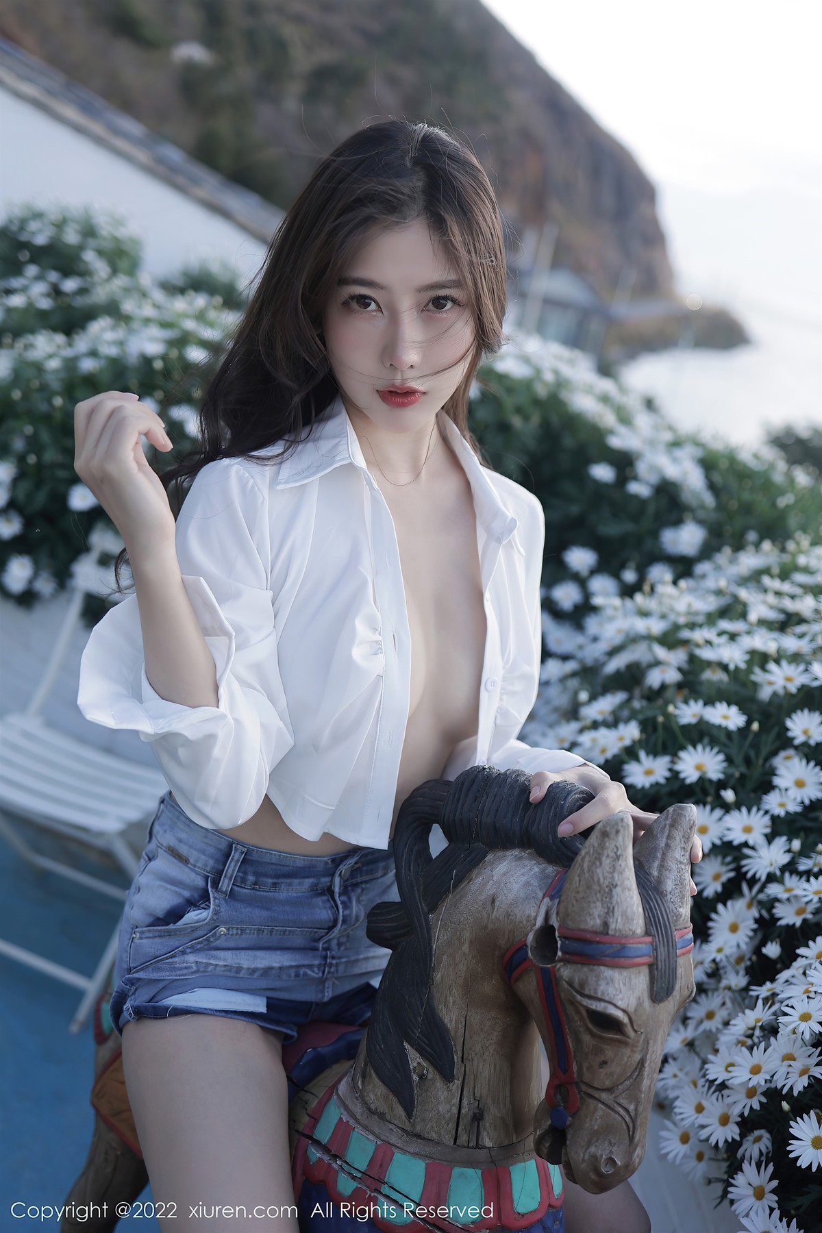[XiuRen秀人网] No.5013 尹甜甜