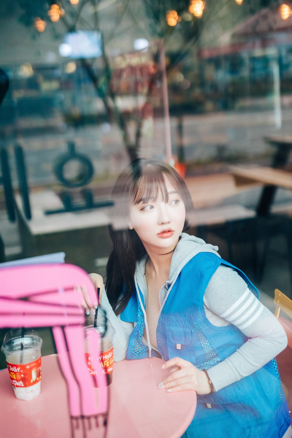 Son Yeeun 손예은, [Loozy] CS Part Timer Set.02