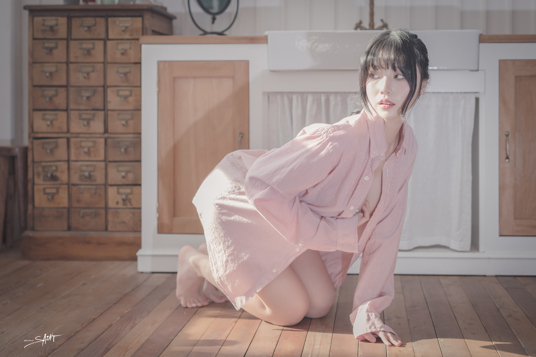 Yuna 유나, [SAINT Photolife] Love On Top Set.01