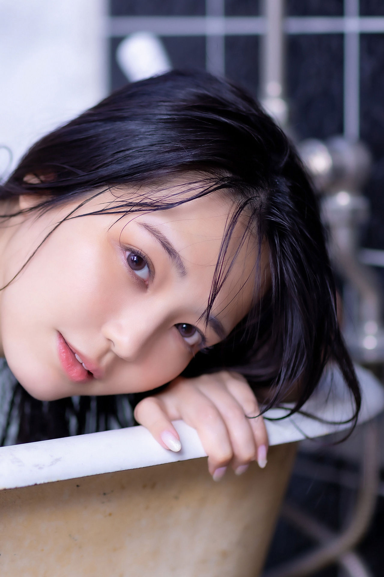 Momona Koibuchi 恋渕ももな, ＦＲＩＤＡＹデジタル写真集 「ももいろの恋」 Set.01