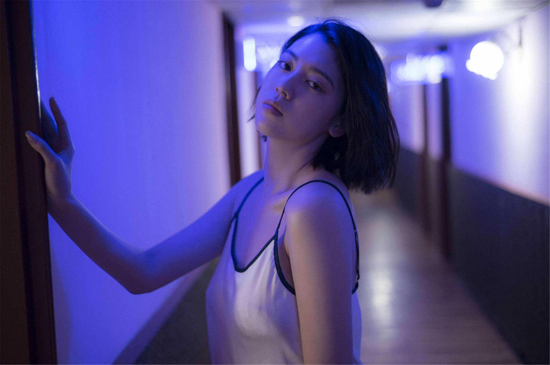 Ayaka Miyoshi 三吉彩花, デジタル写真集 「空をこえて」 Set.01
