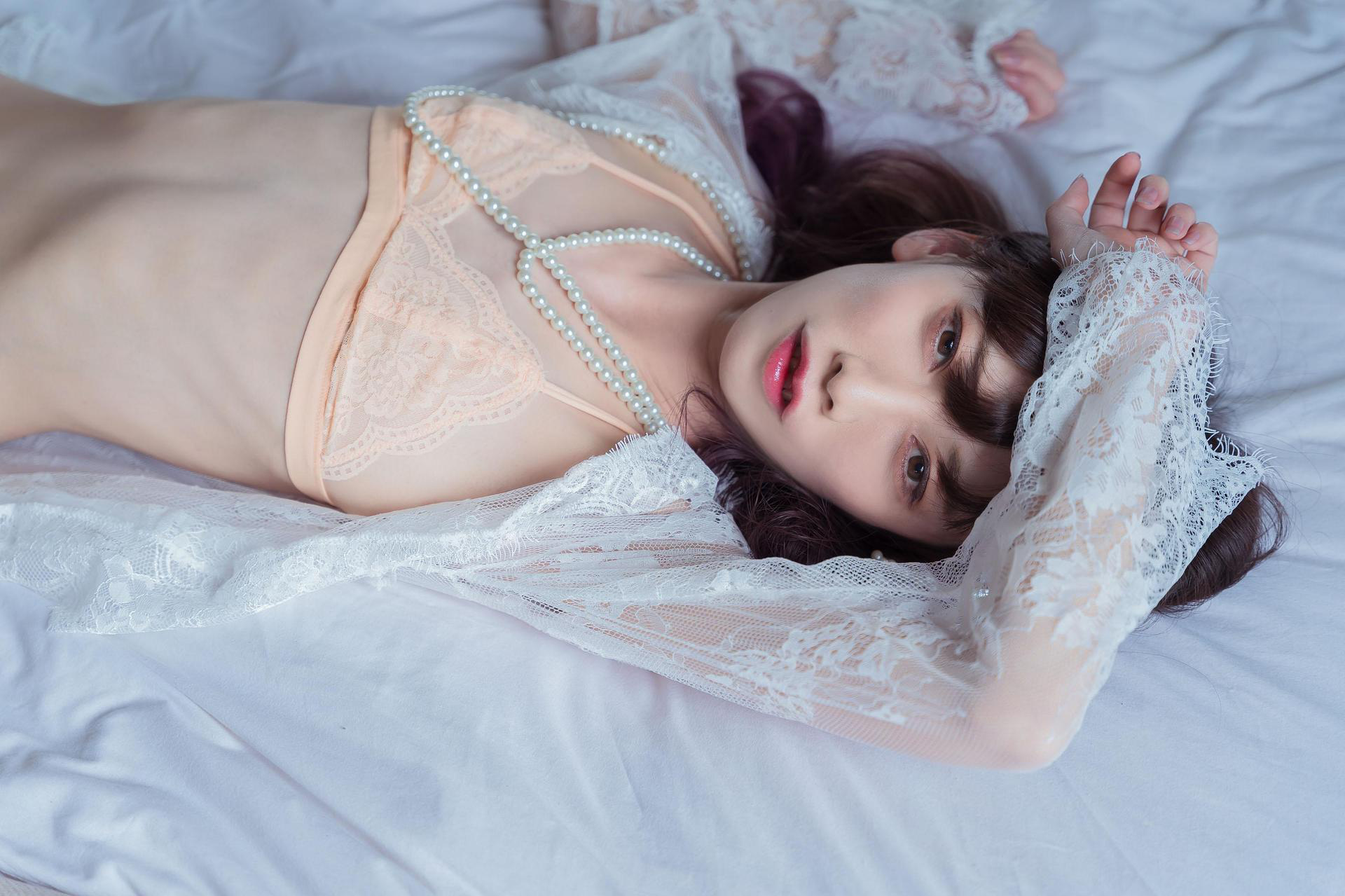 Rima りま, グラビア写真集 「fragrant candle」 Set.02
