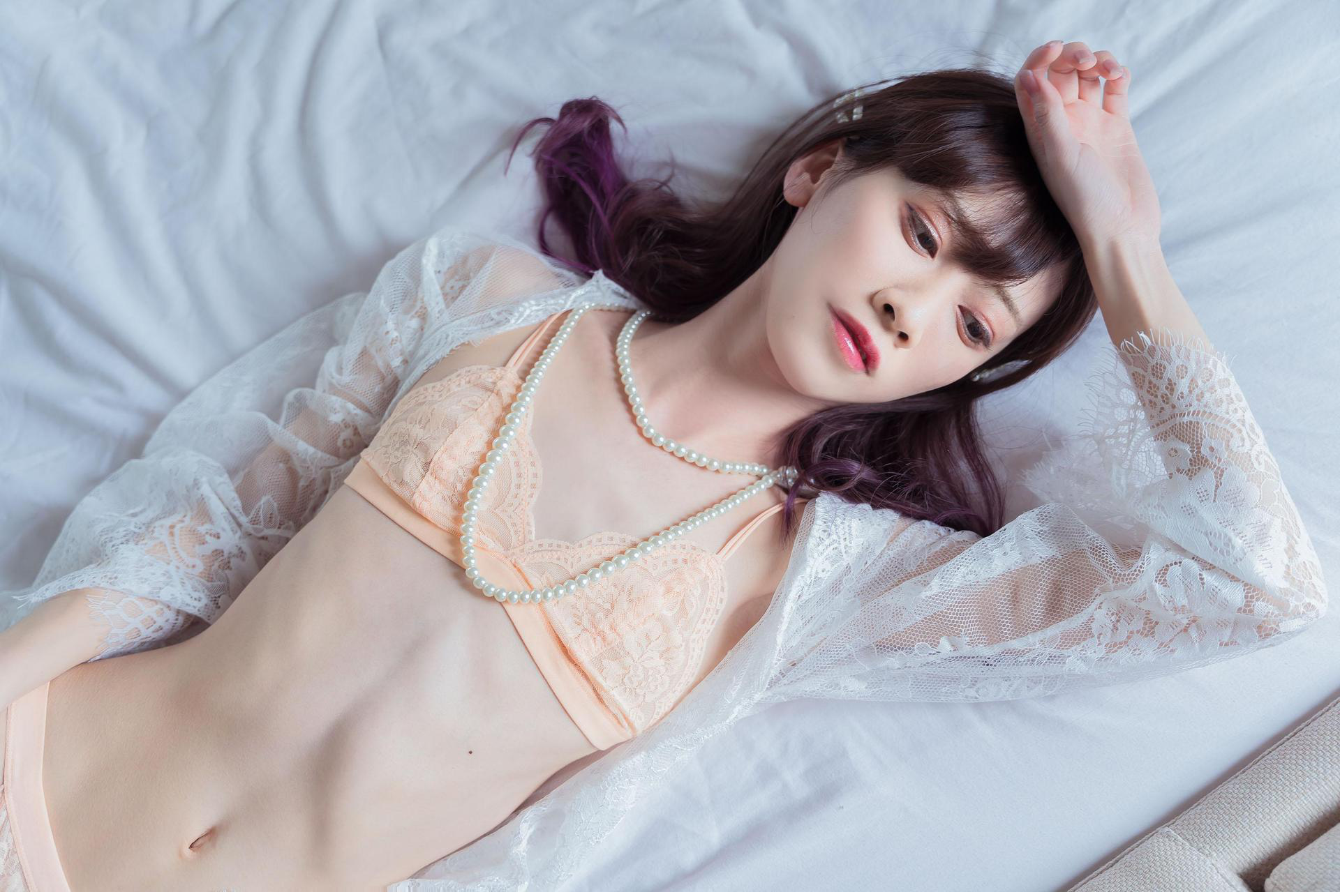 Rima りま, グラビア写真集 「fragrant candle」 Set.02