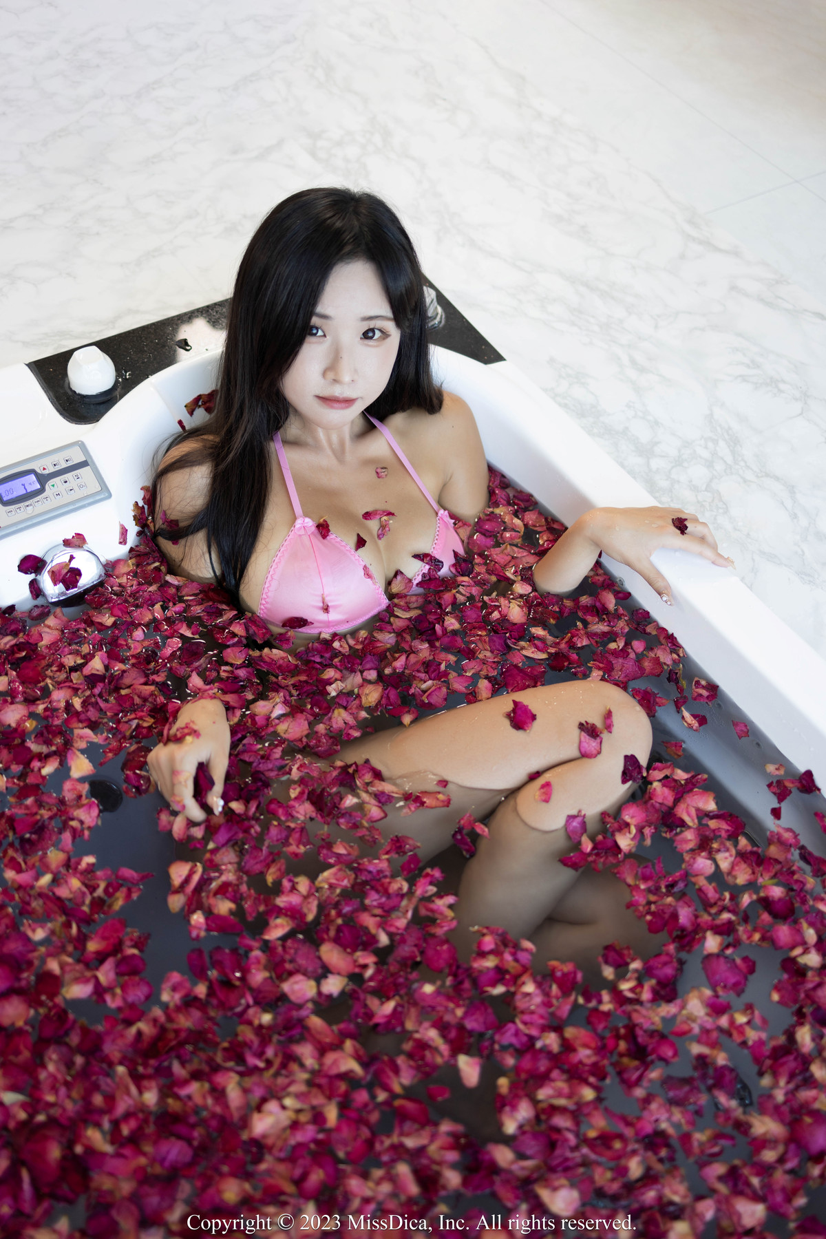 Habin 하빈, [Patreon] Flower Bath with Habin Set.02