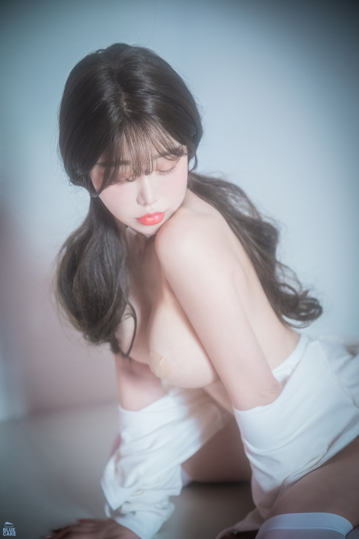 Jung Eun 정은이, [BLUECAKE] Dazzling