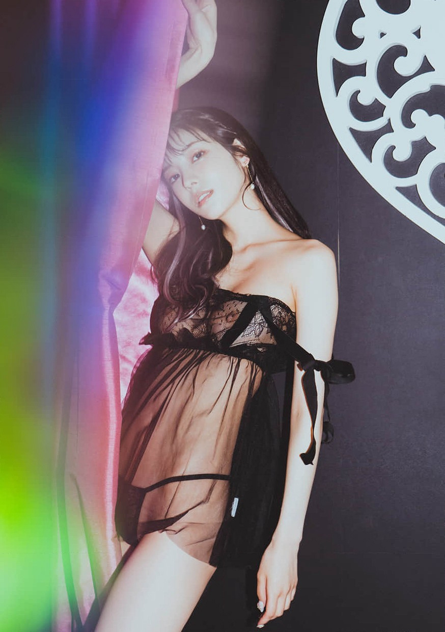 Karen Kaede 楓カレン, 写真集 #Escape Set.01