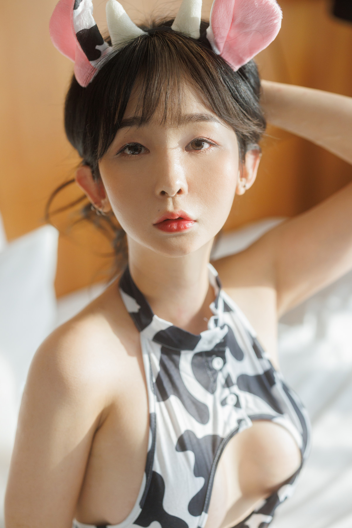 Yeoni 김여니, [SWEETBOX] Milkcow Girl Set.02
