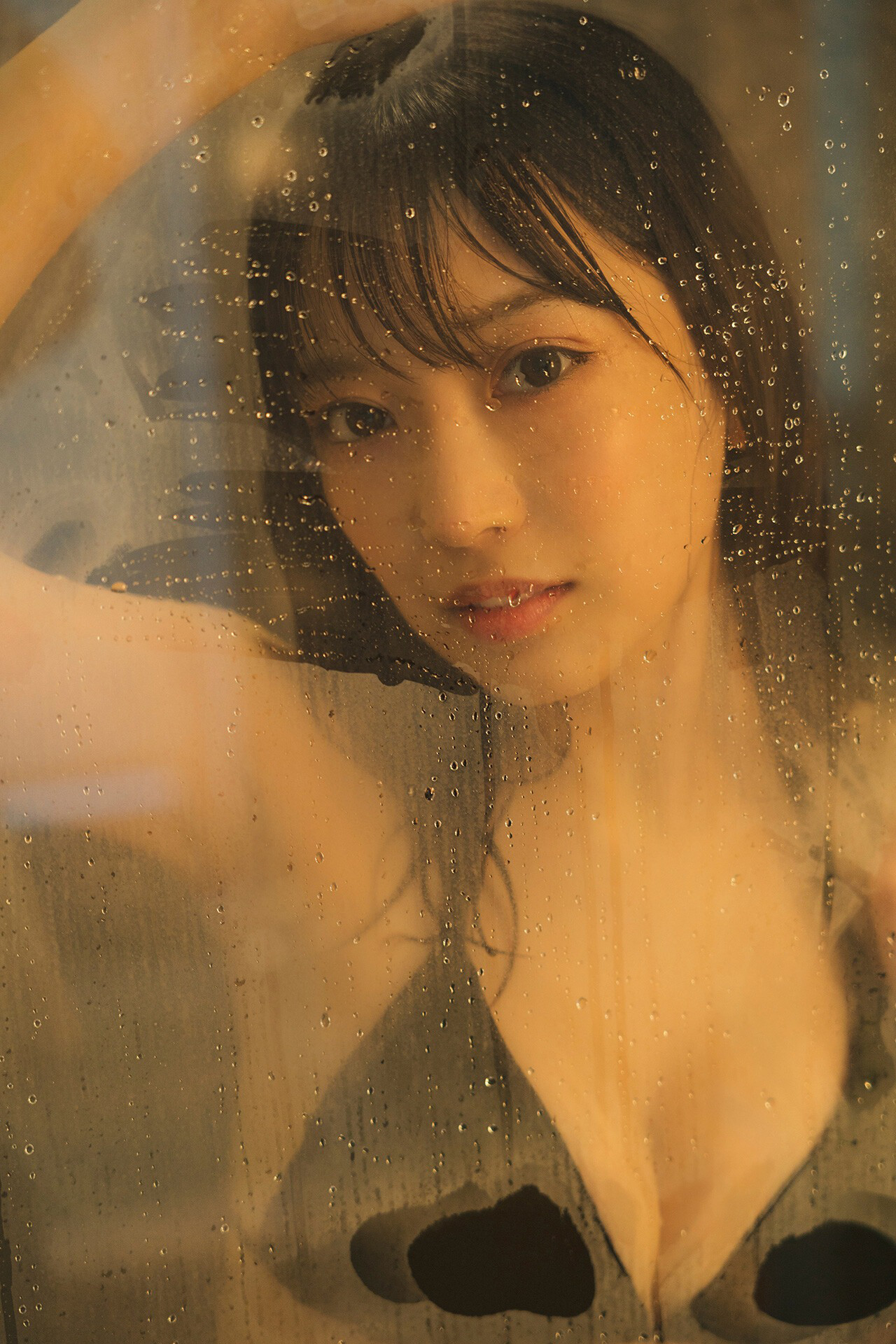 池田メルダ 吉沢朱音, FLASHデジタル写真集　「TRIANGLE LOVE－朱音の場合」 Set.03