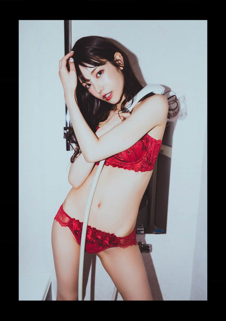 Karen Kaede 楓カレン, 写真集 #Escape Set.03
