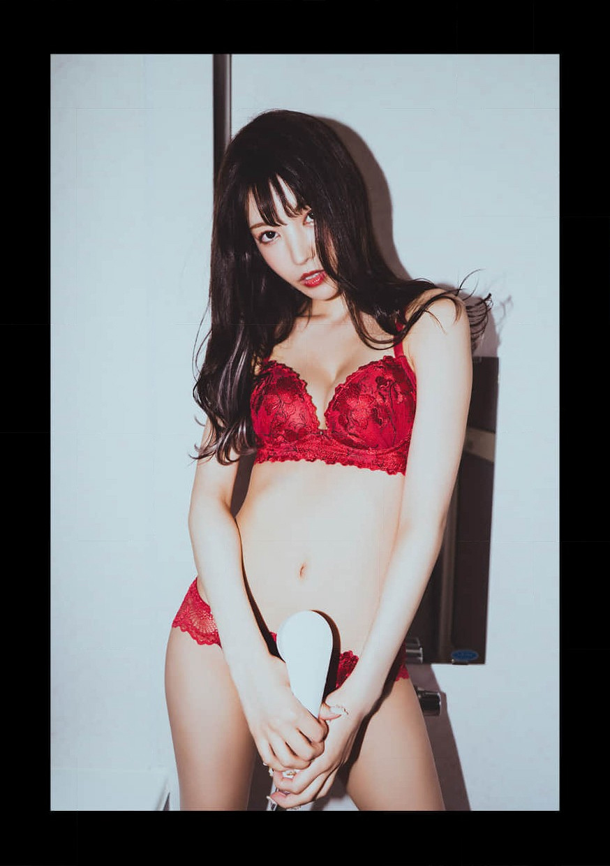 Karen Kaede 楓カレン, 写真集 #Escape Set.03