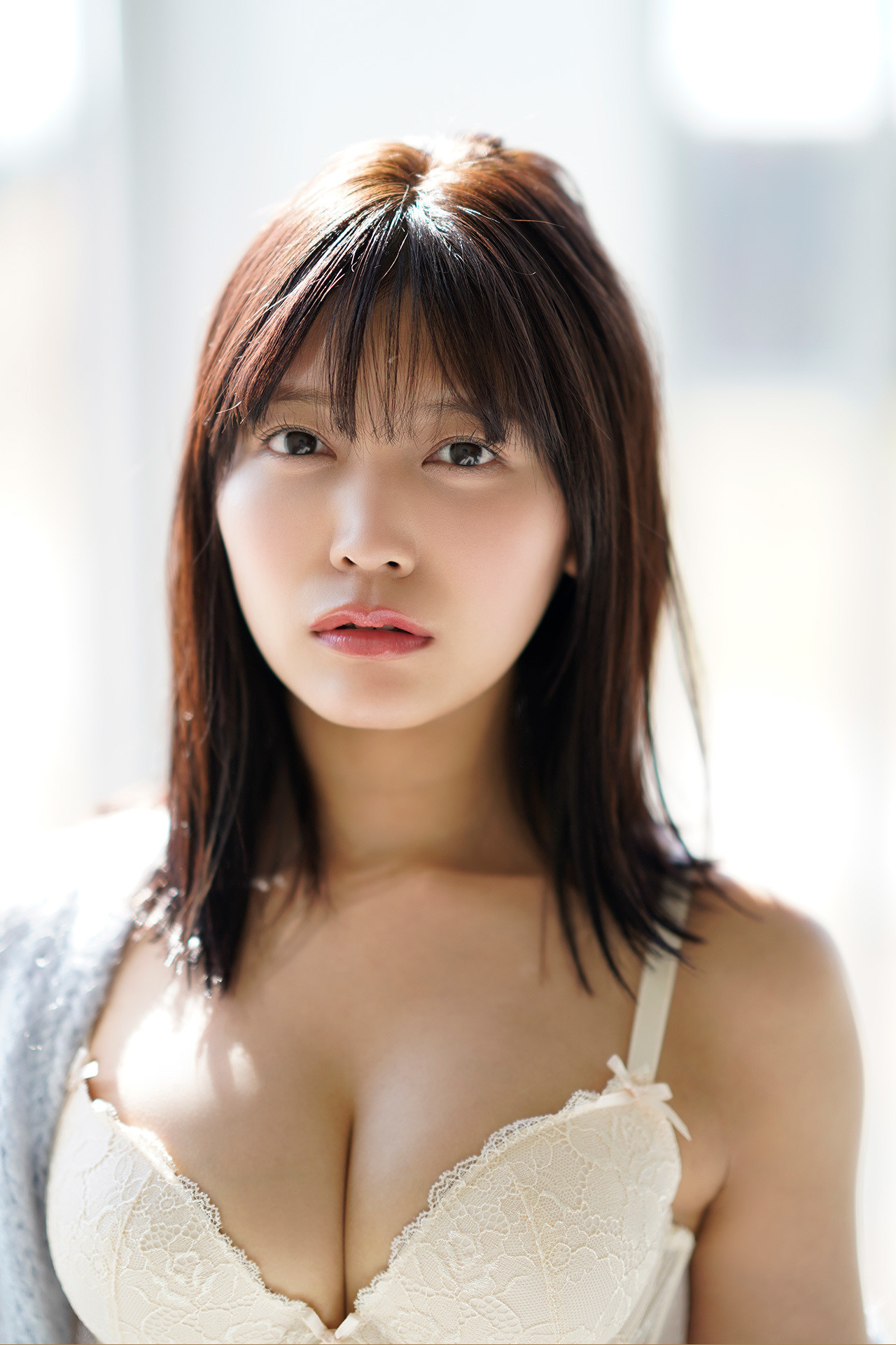 Reona Matsushita 松下玲緒菜, FLASHデジタル写真集　「素肌で、旅立ち」 Set.01