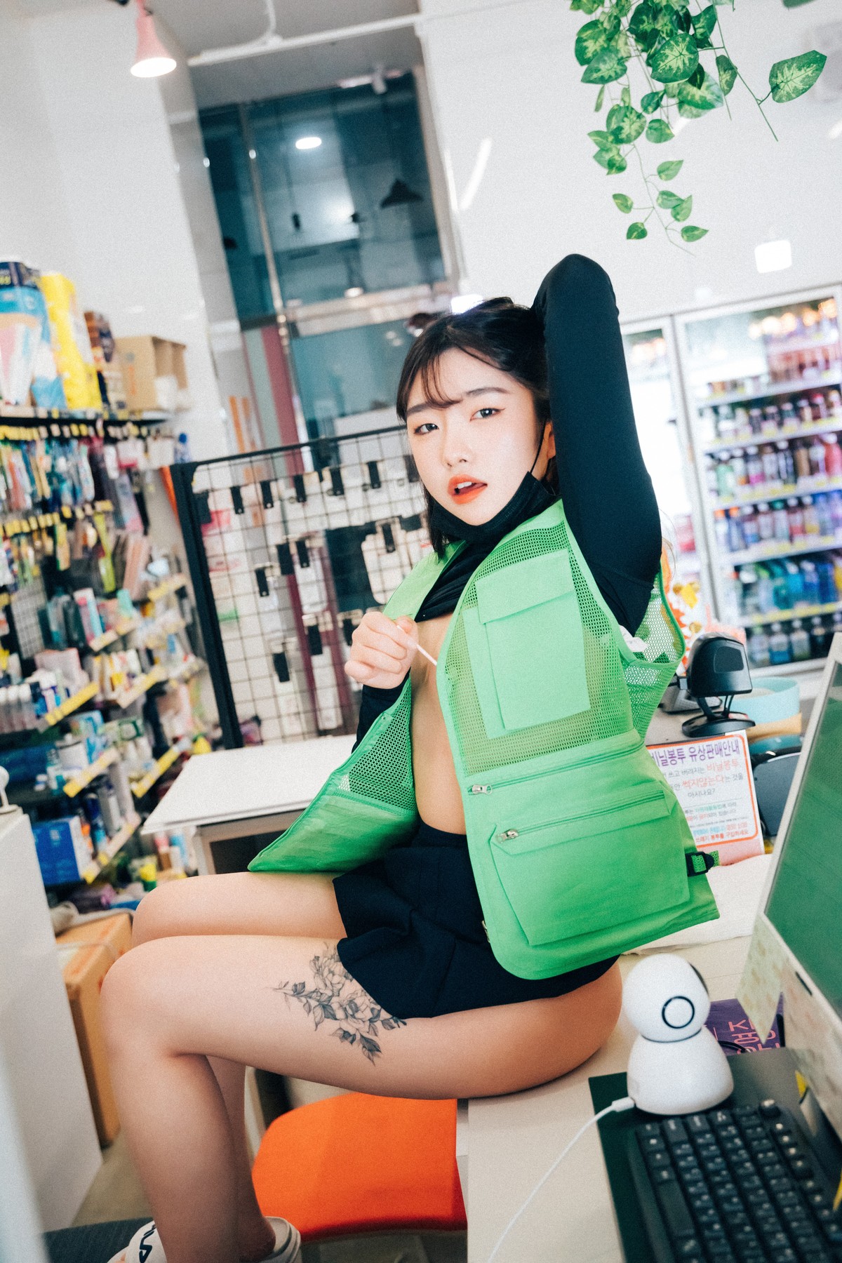 Sonson 손손, [Loozy] First Nipple Alba (S.Ver) Set.01