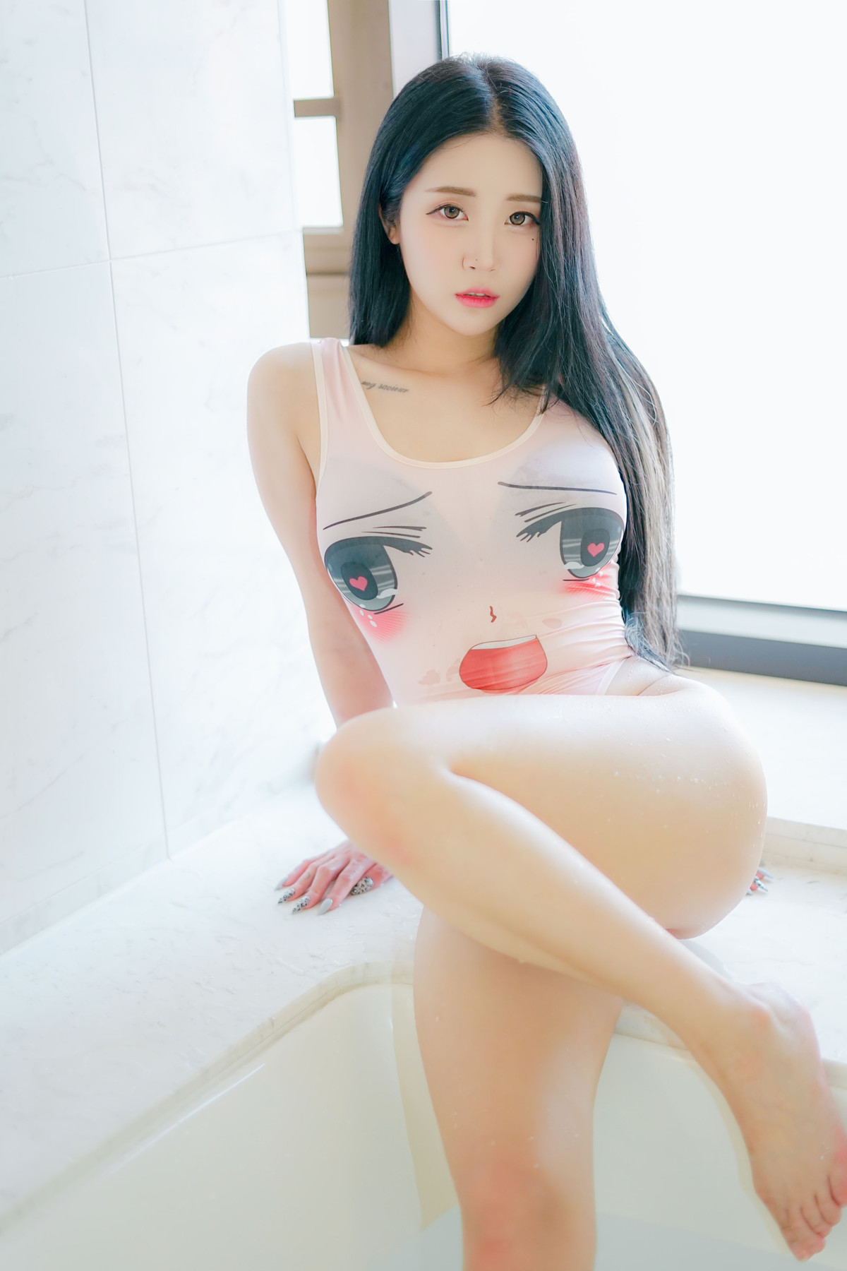 Jeong Bomi 정보미, [FANDING] Fanding Premium Photobooks Set.01