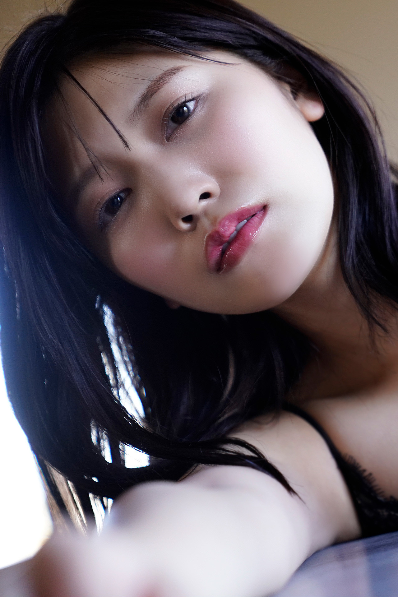 Reona Matsushita 松下玲緒菜, FLASHデジタル写真集　「素肌で、旅立ち」 Set.02