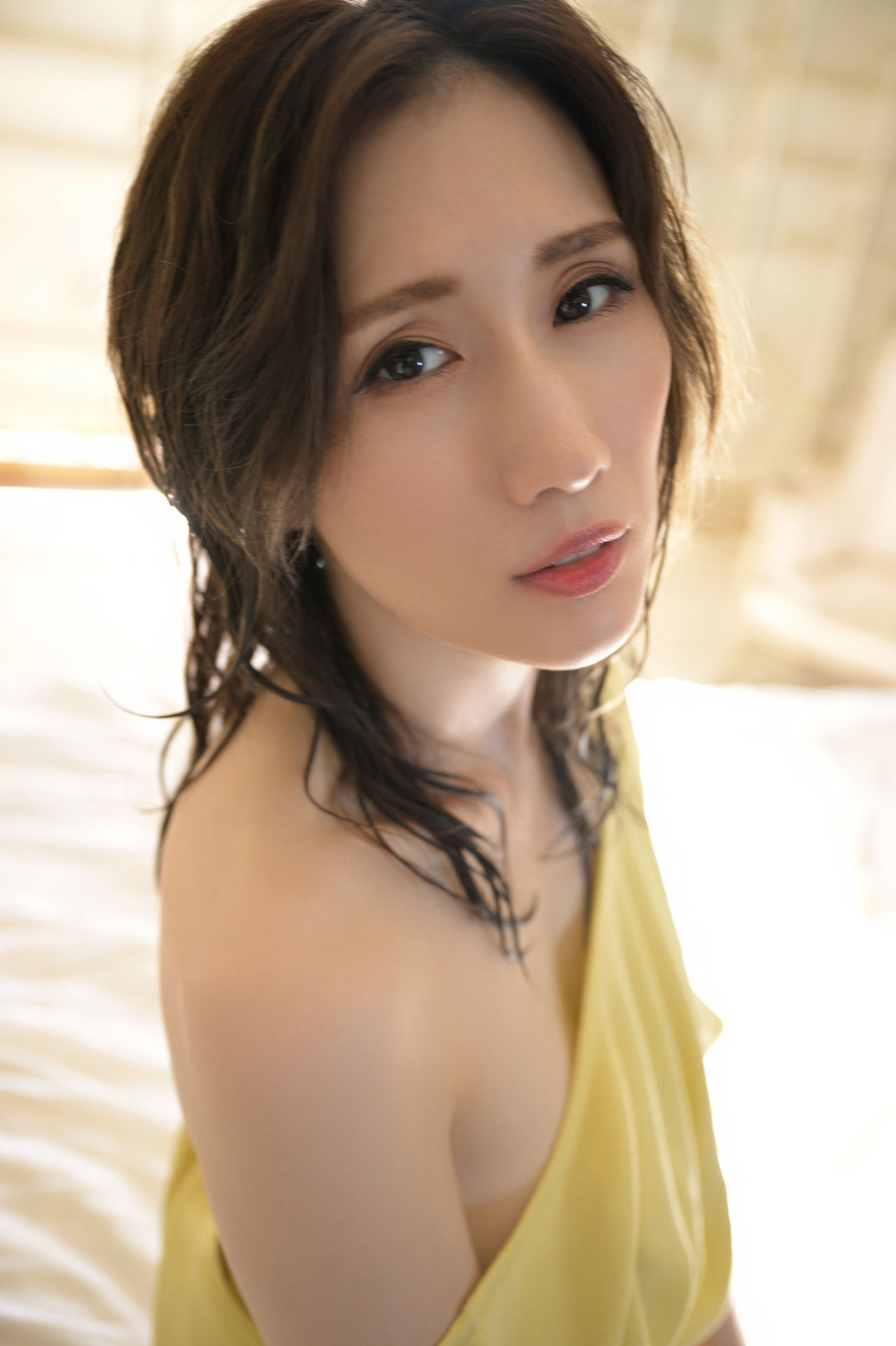 JULIA じゅりあ, ＦＲＩＤＡＹデジタル写真集 「Please Eat Me… Vol.2」 Set.05