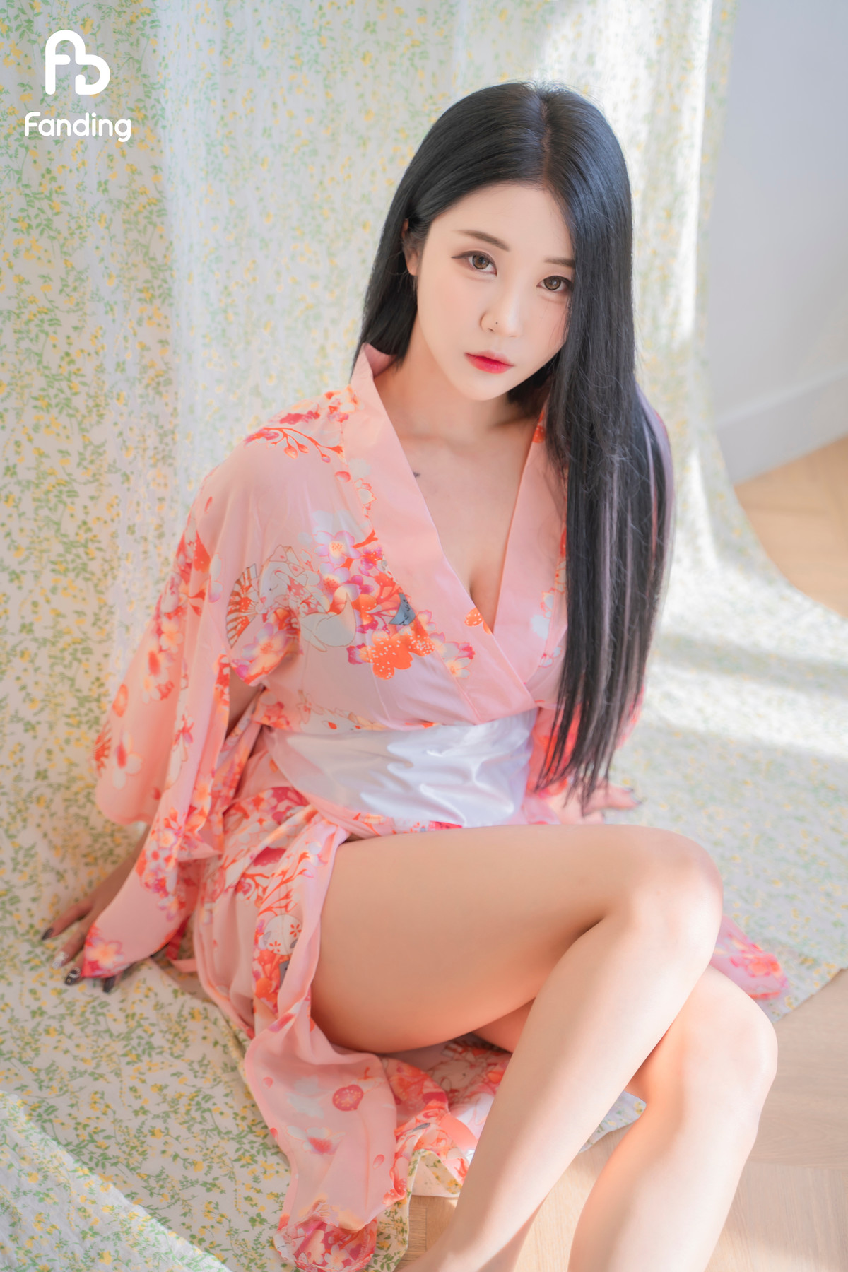 Jeong Bomi 정보미, [FANDING] Fanding Premium Photobooks Set.01