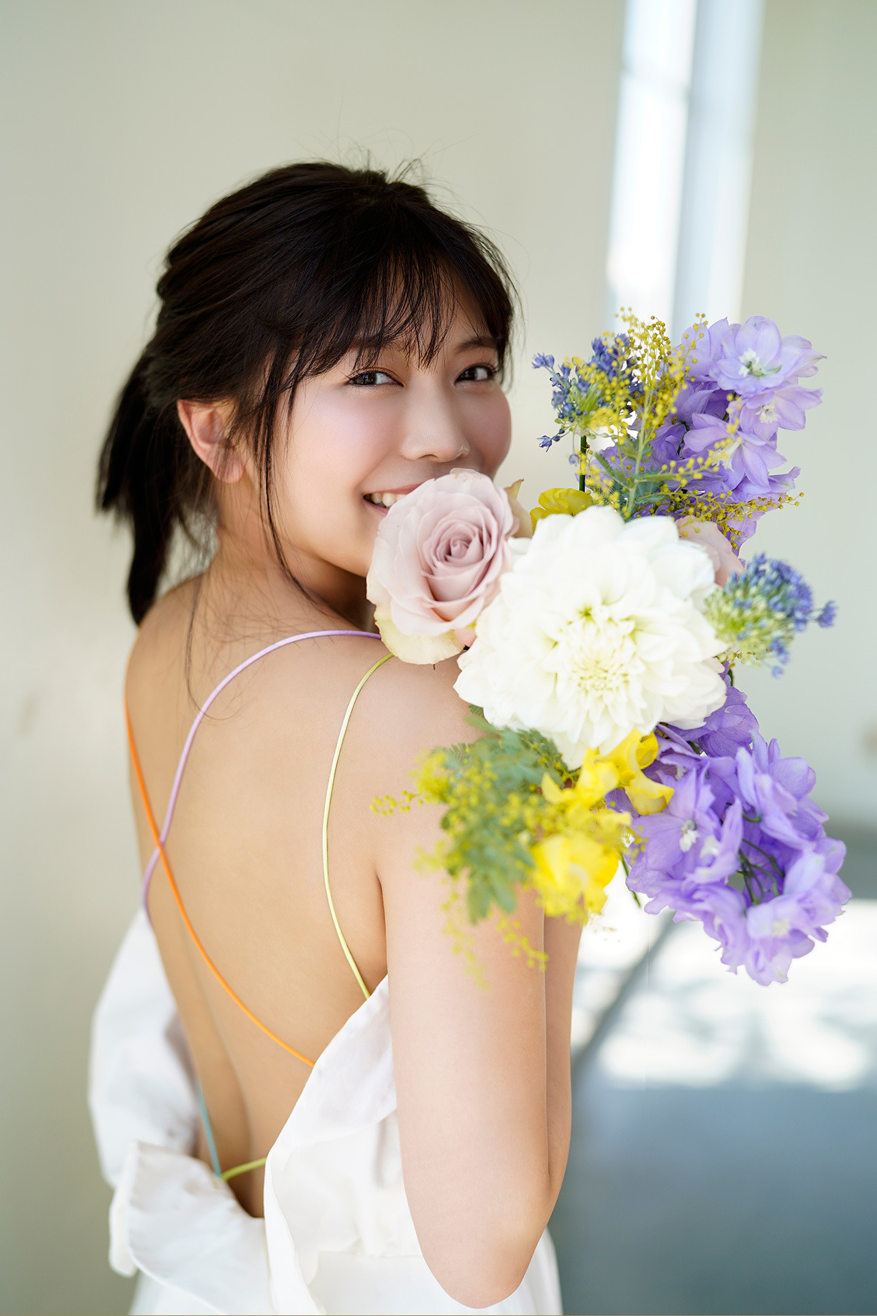 Reona Matsushita 松下玲緒菜, FLASHデジタル写真集　「素肌で、旅立ち」 Set.04
