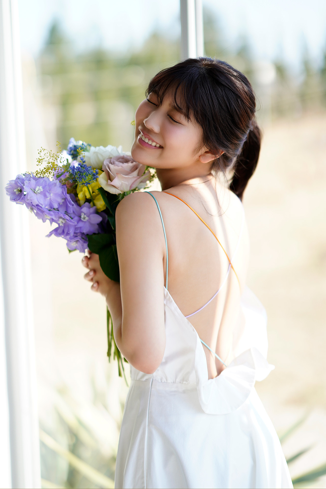 Reona Matsushita 松下玲緒菜, FLASHデジタル写真集　「素肌で、旅立ち」 Set.04