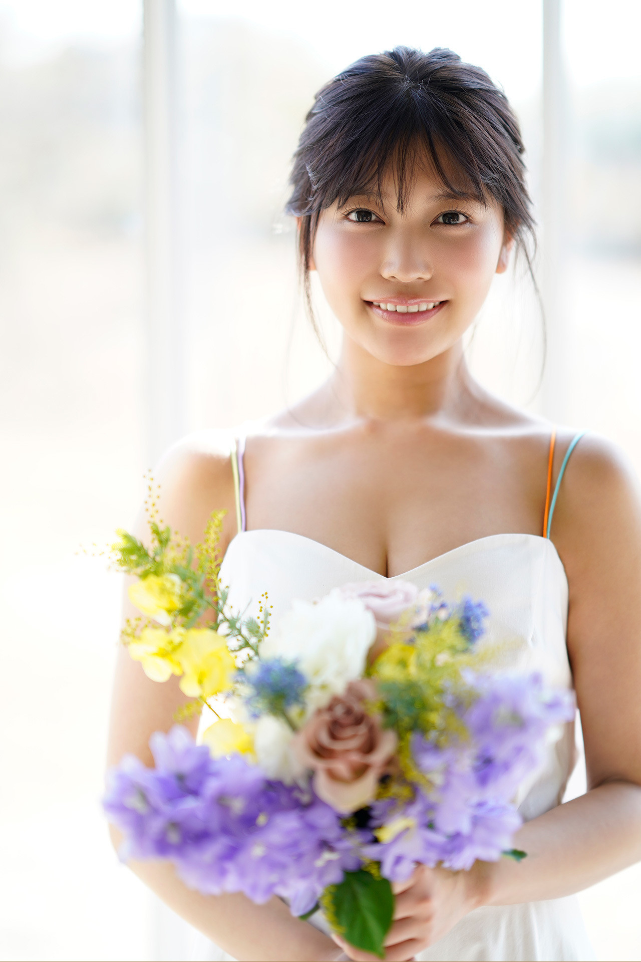 Reona Matsushita 松下玲緒菜, FLASHデジタル写真集　「素肌で、旅立ち」 Set.04