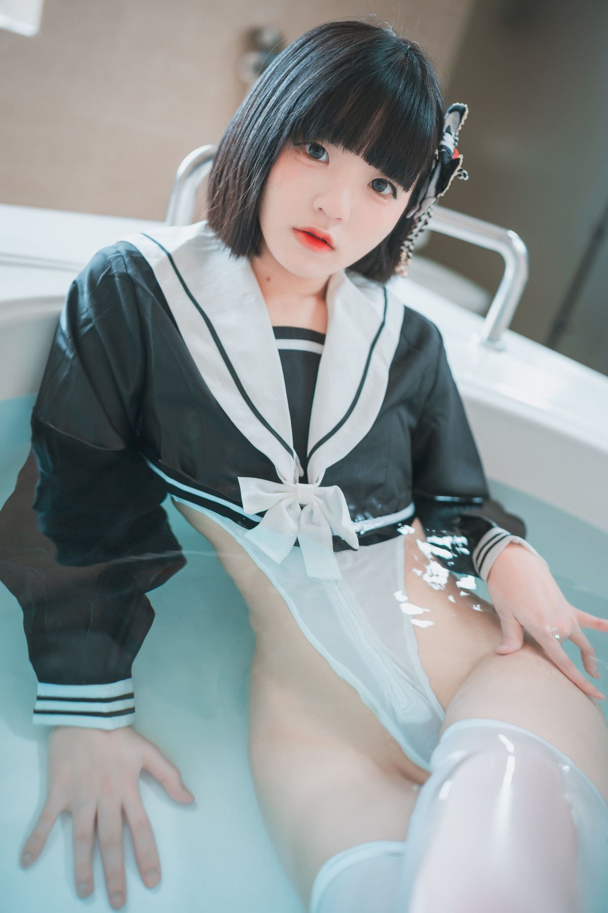 Jeong Jenny 정제니, [DJAWA] Swimming Lessons #12 Set.02