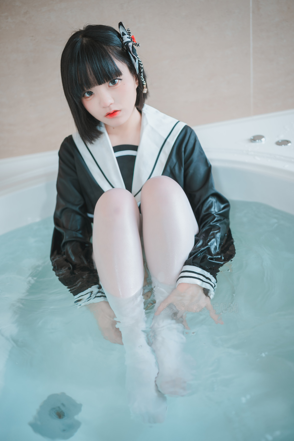 Jeong Jenny 정제니, [DJAWA] Swimming Lessons #12 Set.02