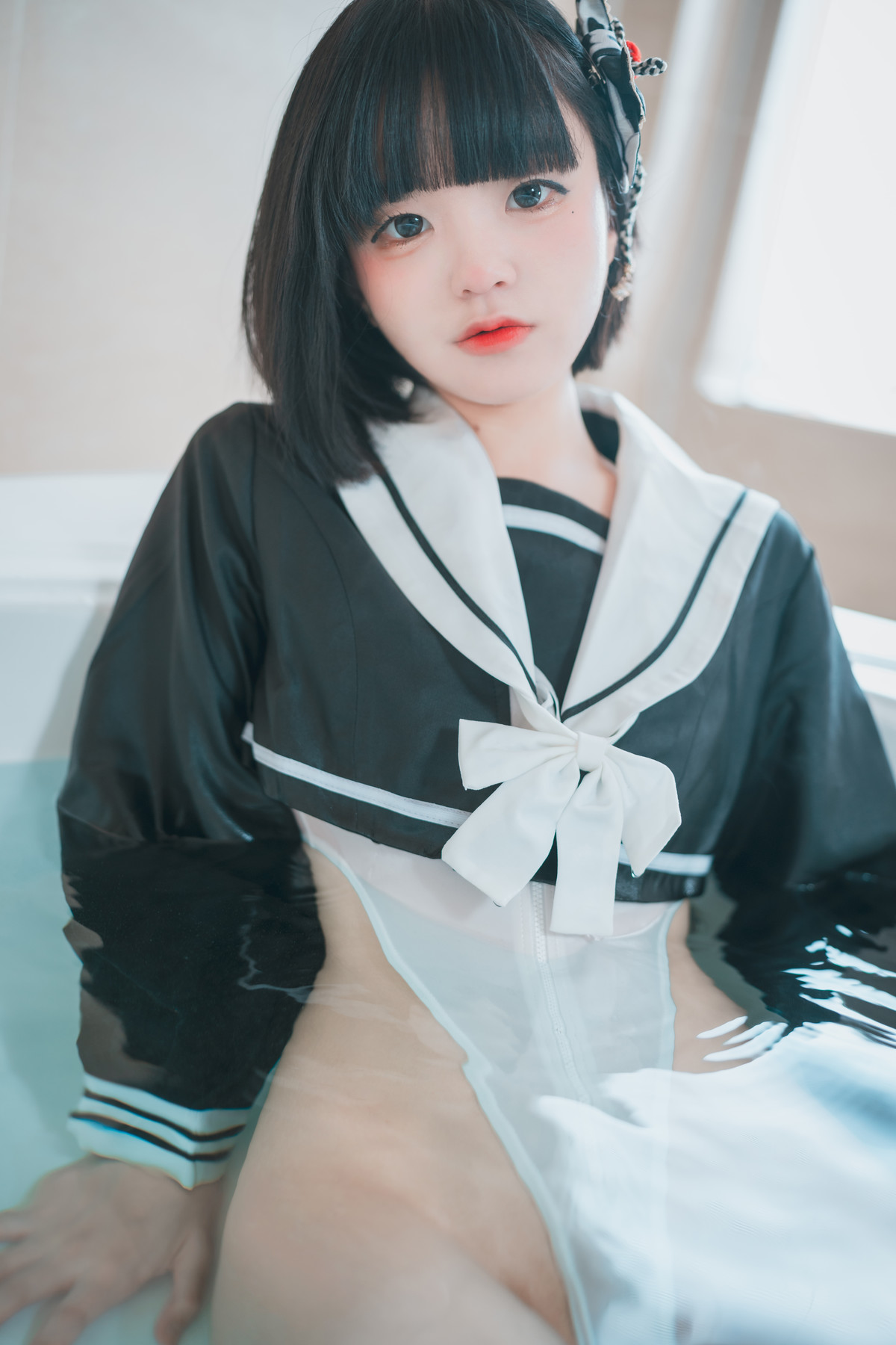Jeong Jenny 정제니, [DJAWA] Swimming Lessons #12 Set.02
