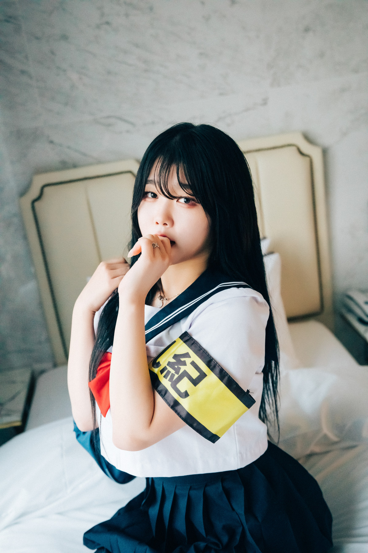 ZIA.Kwon 권지아, [Loozy] Extra Visible Set.01
